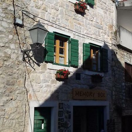 Apartments Mime - Small House Vodice Extérieur photo