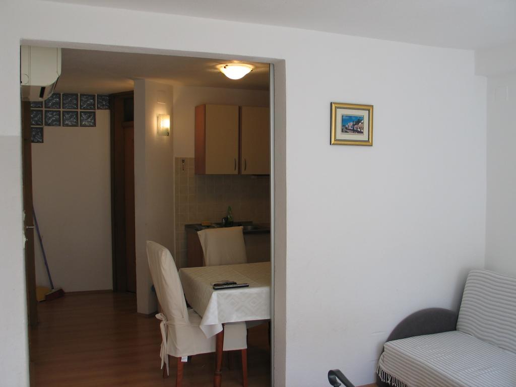 Apartments Mime - Small House Vodice Extérieur photo