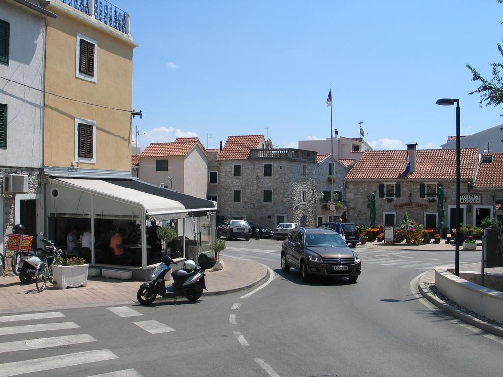 Apartments Mime - Small House Vodice Extérieur photo