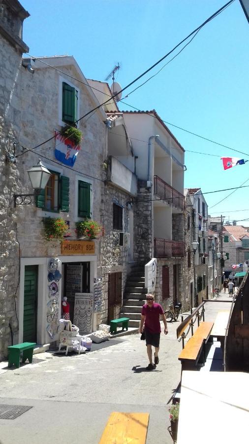 Apartments Mime - Small House Vodice Extérieur photo